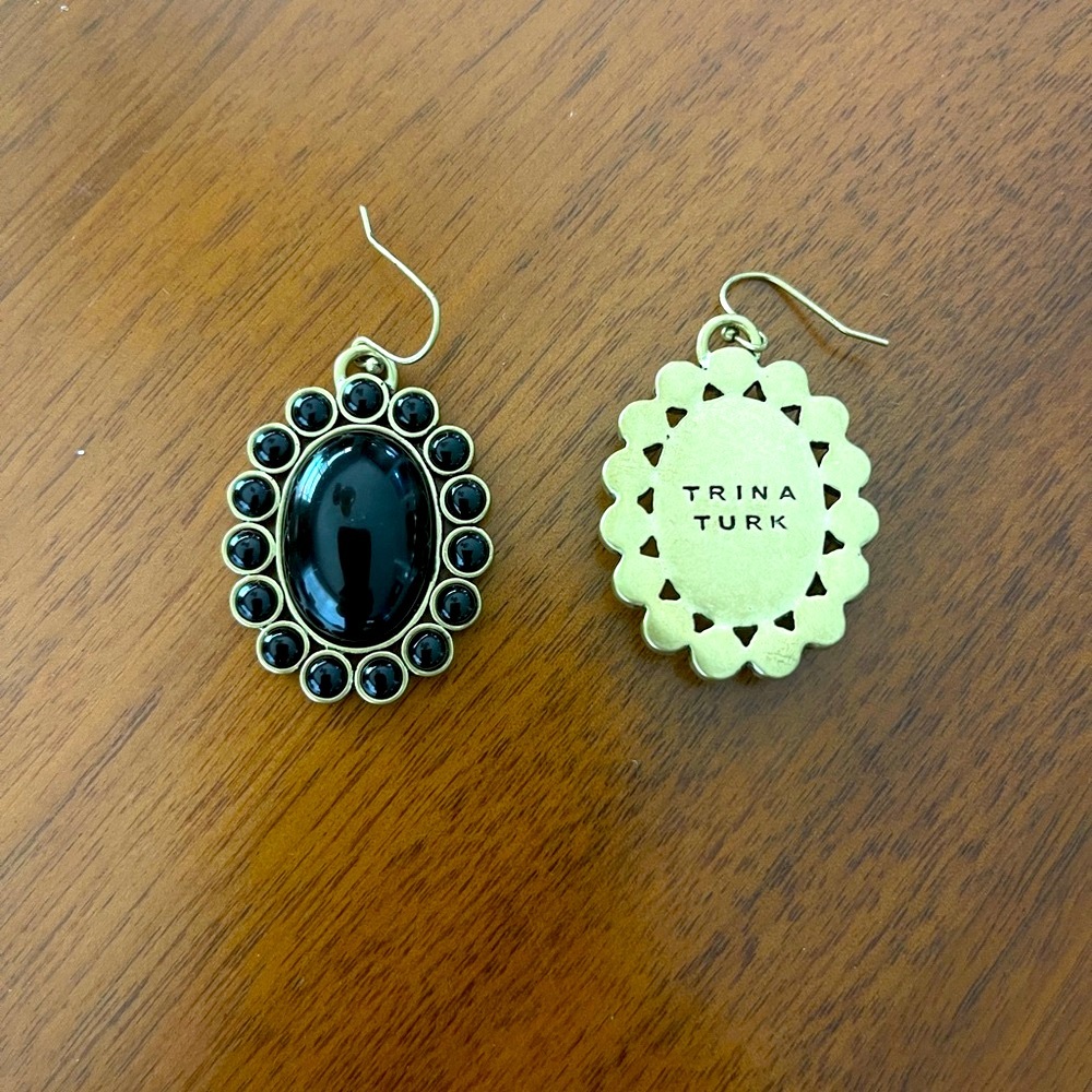 TRINA TURK NWOT Black/Gold Earrings